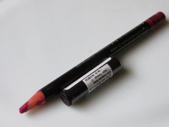 LA Girl Raspberry Lip Liner Review5