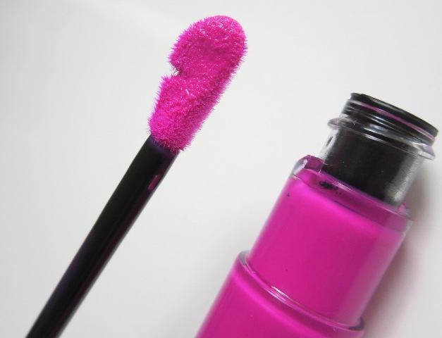 Make Up For Ever #209 Fushia Pink Artist Plexi-Gloss Lip Lacquer (6)