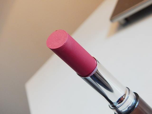  No7 Match Made Pomegranate Stay Perfect Lipstick09
