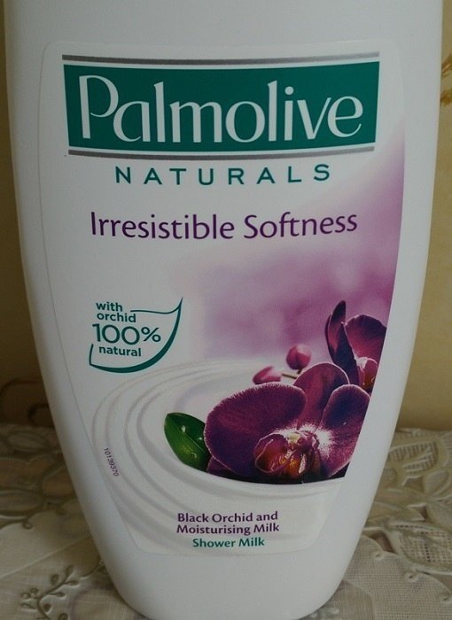 Palmolive Naturals Irresistible Softness Black Orchid & Moisturising Shower Milk 