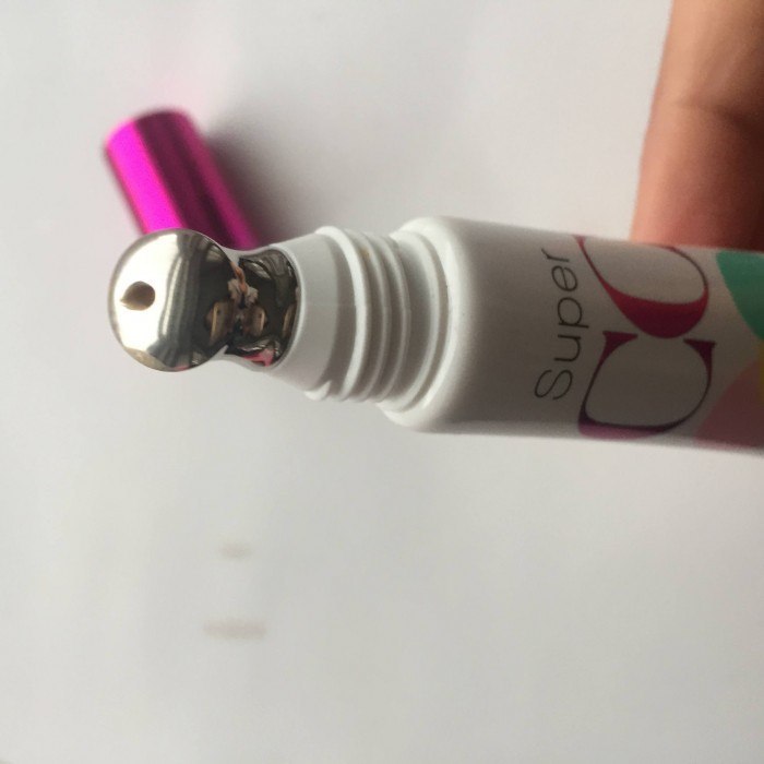 Physicians Formula Super CC Color-Correction Care Instant Blurring CC Eye Cream Applicator
