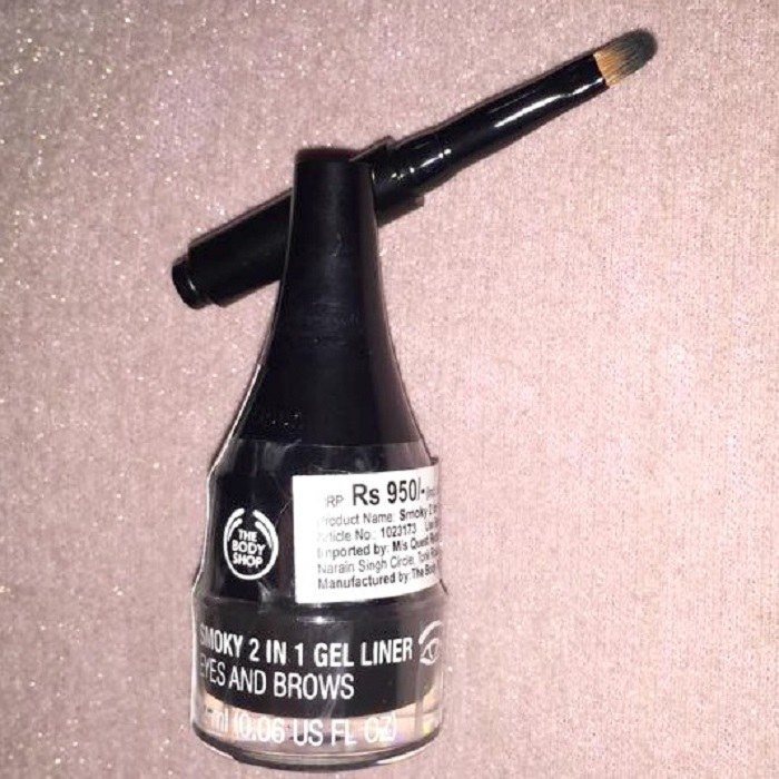 The Body Shop Smoky 2-in-1 Black Gel Eyeliner