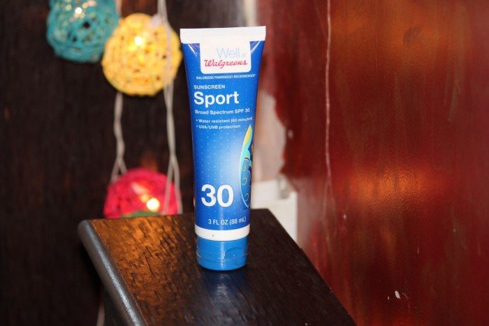 Well at Walgreens Sunscreen Sport Broad Spectrum SPF 30 Packaging