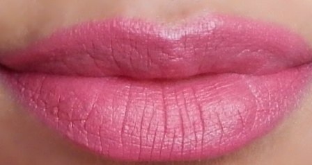no7 pomegranate lipstick swatch3
