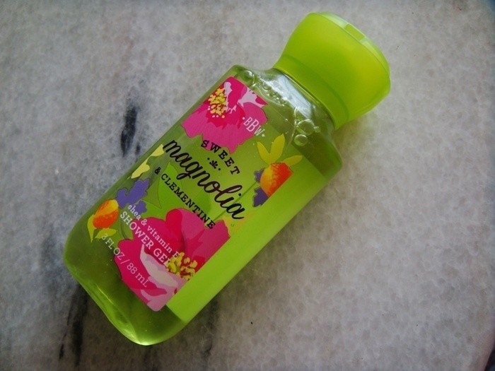 Bath & Body Works Sweet Magnolia and Clementine Shower Gel Review1
