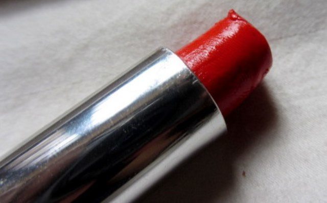 Catrice Cosmetics 20 Red or Bad Ultimate Shine Gel Lip Colour (21)
