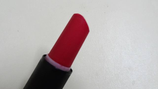 Elle 18 Pink Mocktail Lipstick 
