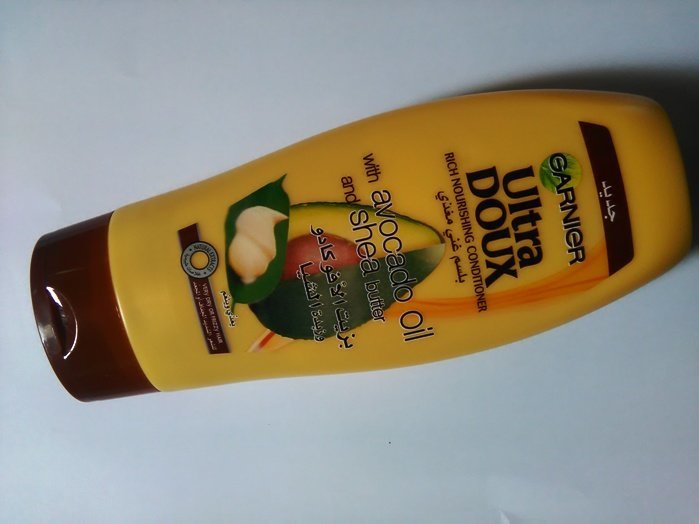 Garnier Ultra Doux Avocado Oil and Shea Butter Nourishing Conditioner Review5