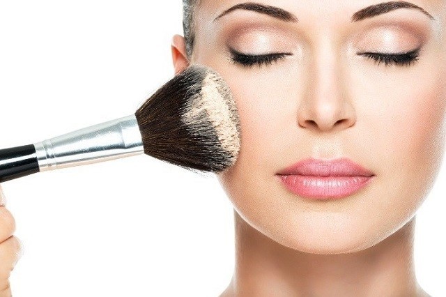 How to Clean Various Makeup Tools  