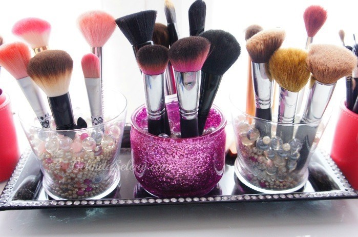 How to Make Your Makeup Brushes Last Longer1