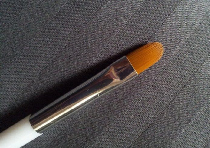 How to Make Your Makeup Brushes Last Longer6