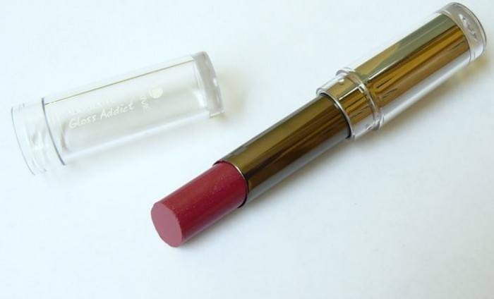 Lakme-Fine-Wine-Absolute-Gloss-Addict-Lipstick-Review