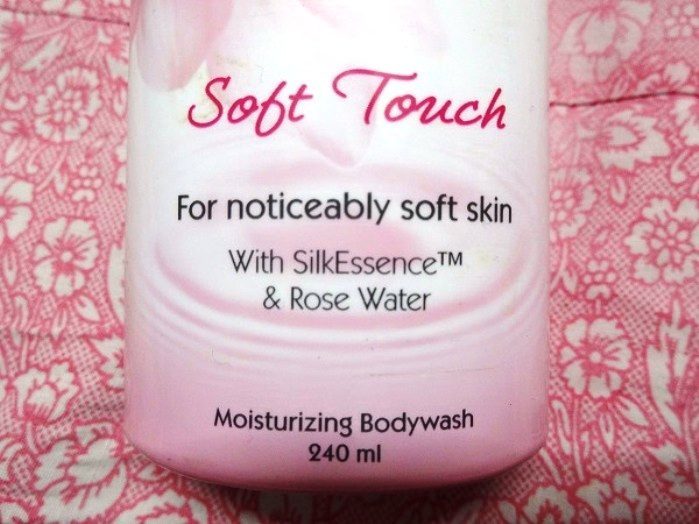 Lux Soft Touch Moisturizing Body Wash Review1