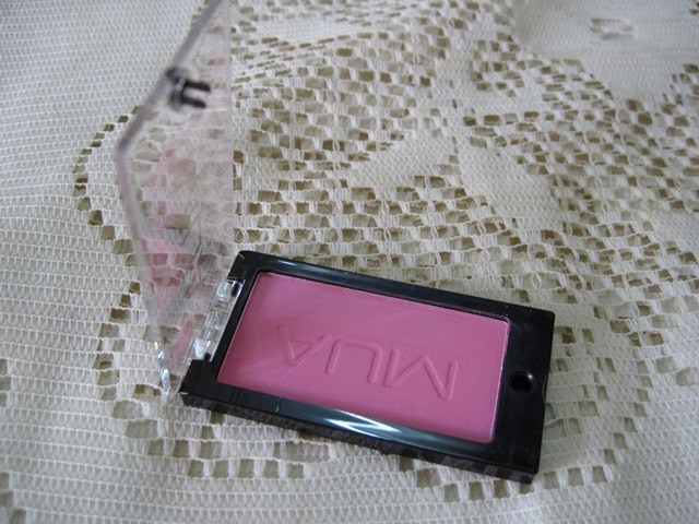 Makeup Academy Blush in Marshmallow (5)