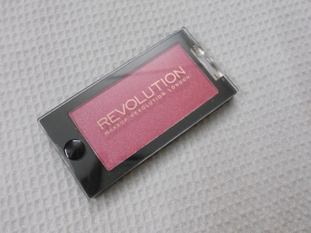 Makeup Revolution London Candy Frosted Mono Eyeshadow