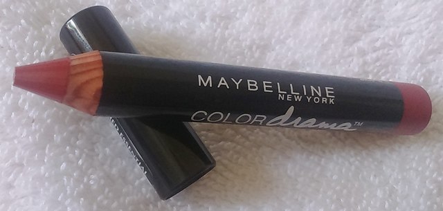 Maybelline 510 Red Essential Color Drama Intense Velvet Lip Pencil (7)