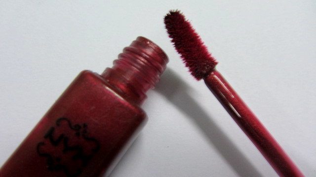 NYX Goddess of the Night Lip Gloss in Burgundy Review5