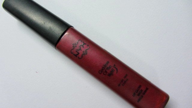 NYX Goddess of the Night Lip Gloss in Burgundy Review8