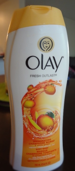Olay Fresh Outlast Invigorating Champagne Mango and White Ginger Body Wash Review