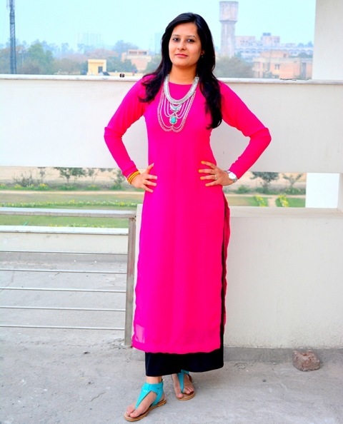 Outfit of the Day: Pink Maxi Slit Top with Palazzo