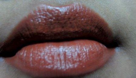Revlon #50 Matte Brownie Velvet Touch Lipstick Review (19)