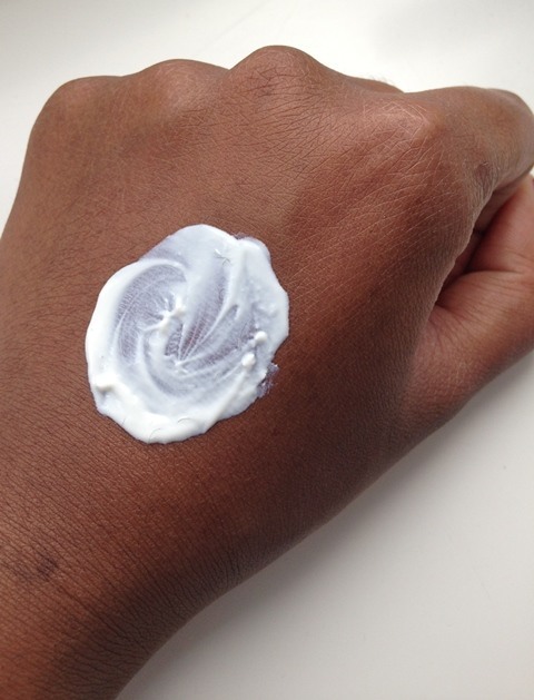 Simple Kind to Skin+ Protecting Moisture Cream SPF30 UVAUVB  (1)