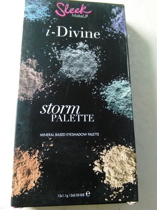 Sleek Makeup Storm i- Divine Eyeshadow Palette Review