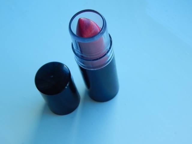 miss sporty color perfect lipstick sweet berry13