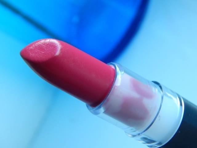 miss sporty color perfect lipstick sweet berry14