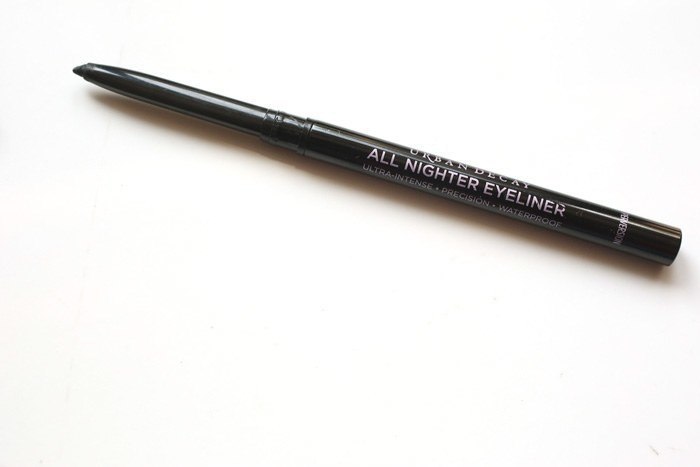 urban-decay-all-nighter-eyeliner-review