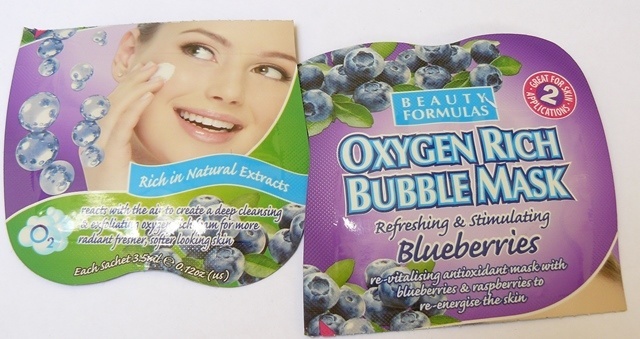 Beauty formulas oxygen rich bubble mask refreshing and stimulating blueberries (6)