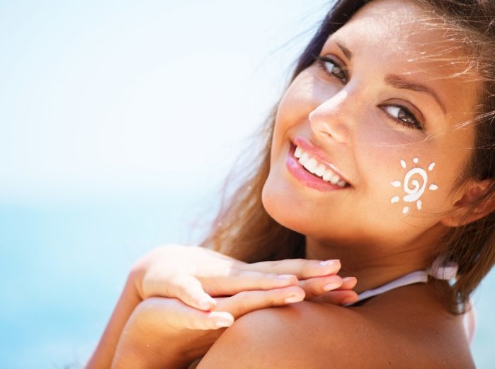 Combat Oily Skin in Humid Weather by Avoiding These Mistakes2