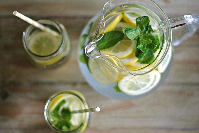 How to Make Infused Water and its Benefits