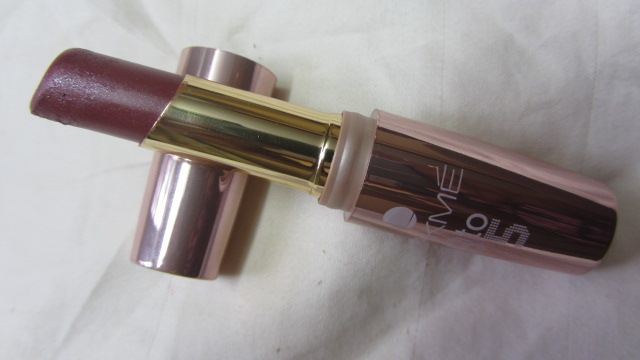 Lakme Burgundy Business 9 to 5 Lip Color