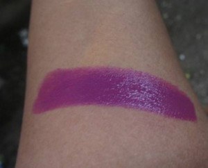 Lakme P168 Enrich Satin Lipstick Review (9)