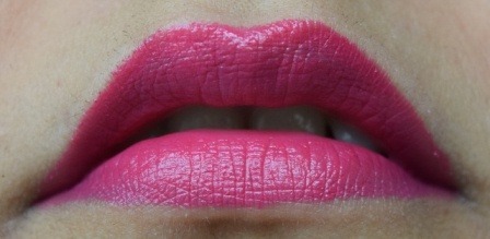 Pink lip swatch