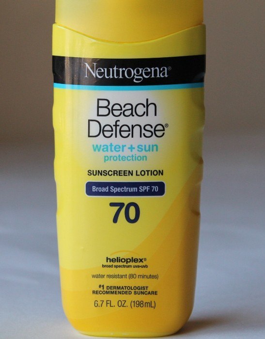Neutrogena Beach Defense Sunscreen Lotion Broad Spectrum SPF 70 Review6