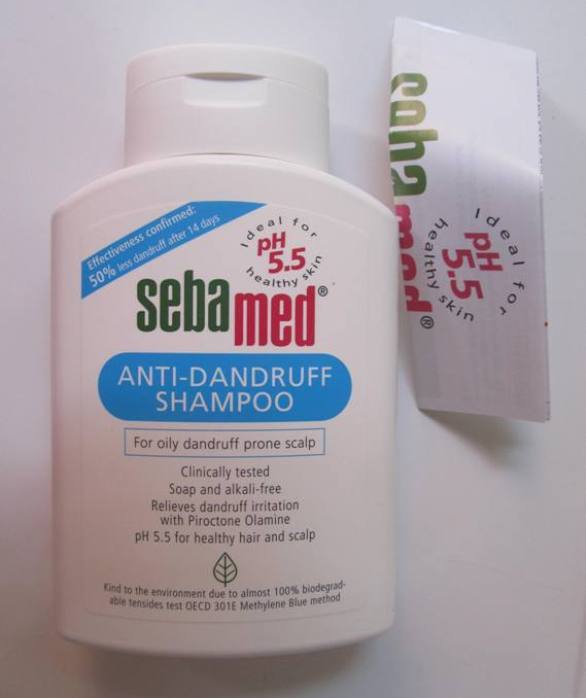 frakke slave anspore Sebamed Anti-Dandruff Shampoo Review