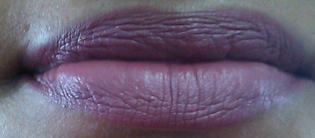 Sleek MakeUp #654 Pink Rose Twist Up Lip Pencil Review5