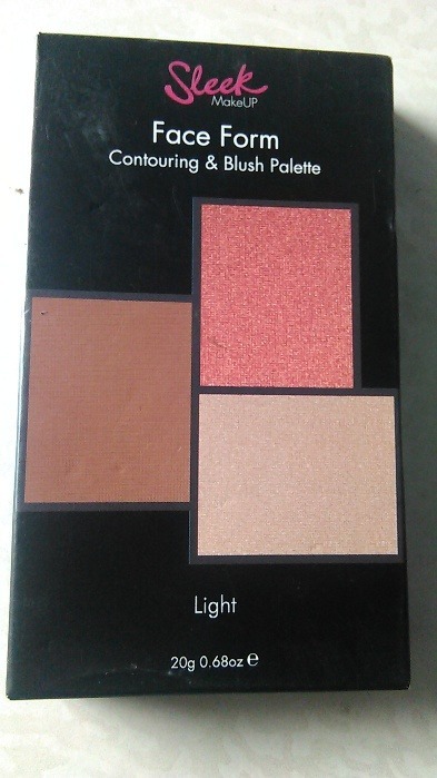 Sleek MakeUp Face Form Contouring and Blush Palette in Light Review