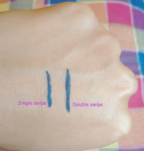 Street Wear Color Rich Liquid Eyeliner Egyptian Blue Review (1)
