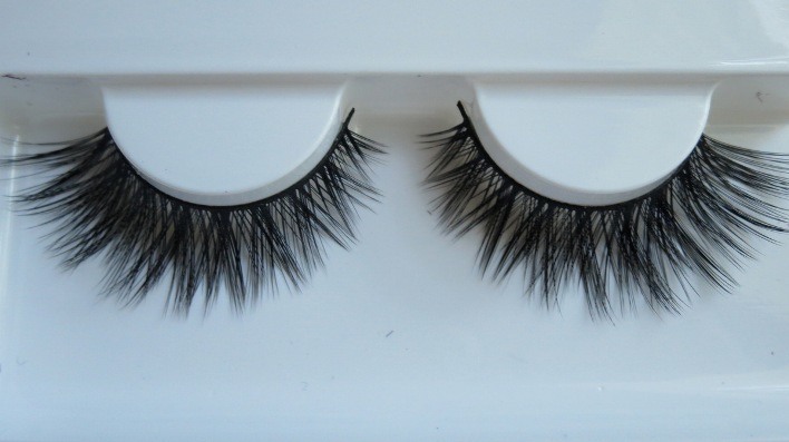Velour Flare'y Tale 100% Real Silk Lashes
