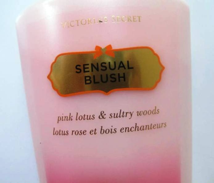 Victoria's Secret Sensual Blush Hydrating Body Lotion Review1