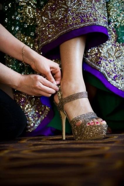 Best Types of Footwear to Team Up with Sarees 02