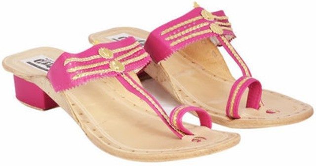 Best Types of Footwear to Team Up with Sarees 3