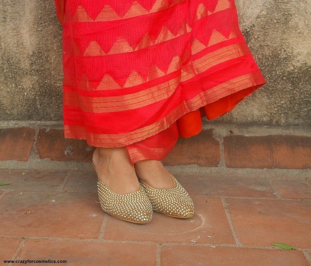 Best Types of Footwear to Team Up with Sarees 6
