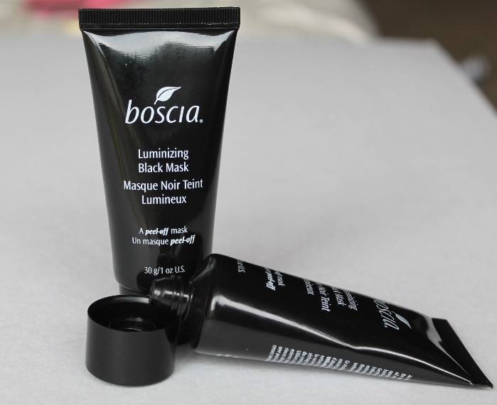 Boscia Luminizing Black Mask Review7