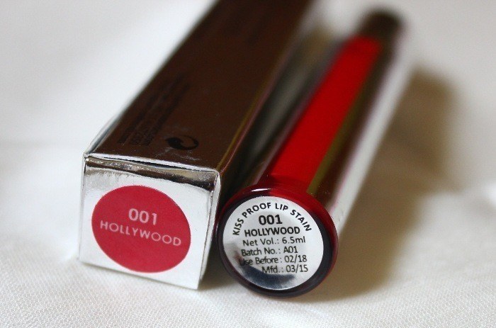 Colorbar 001 Hollywood Kiss Proof Lip Stain Review1
