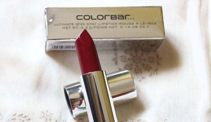 Colorbar 010 Mad Magenta Ultimate 8hrs Stay Lipstick Review2
