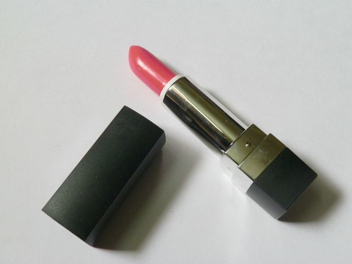 Coloressence 75 Forever Rose Mesmerising Lip Color Review5